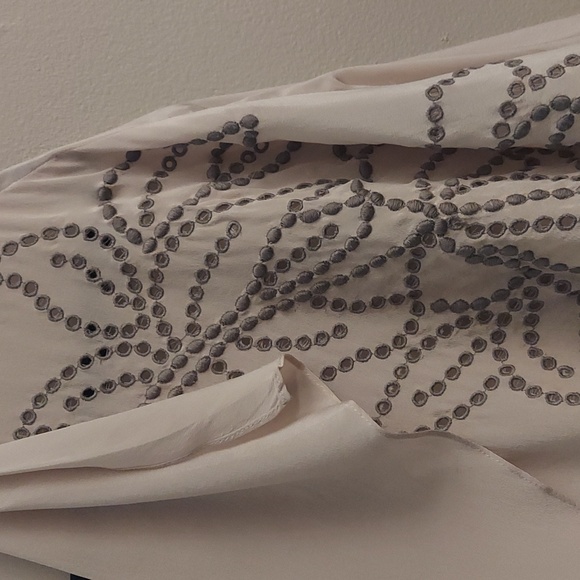 BARASCHI Silk Cream And Gray Dolman Sleeve Embroidered Eyelet Top - Picture 6 of 11